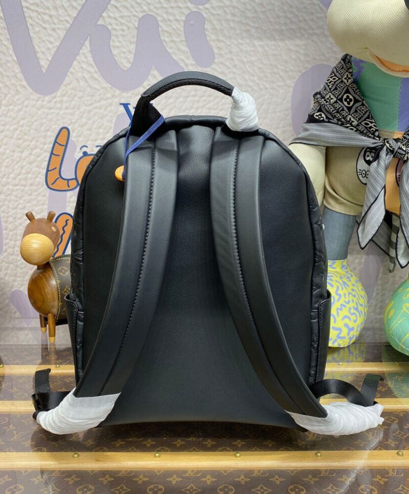 Louis Vuitton Discovery Backpack M46553 Black